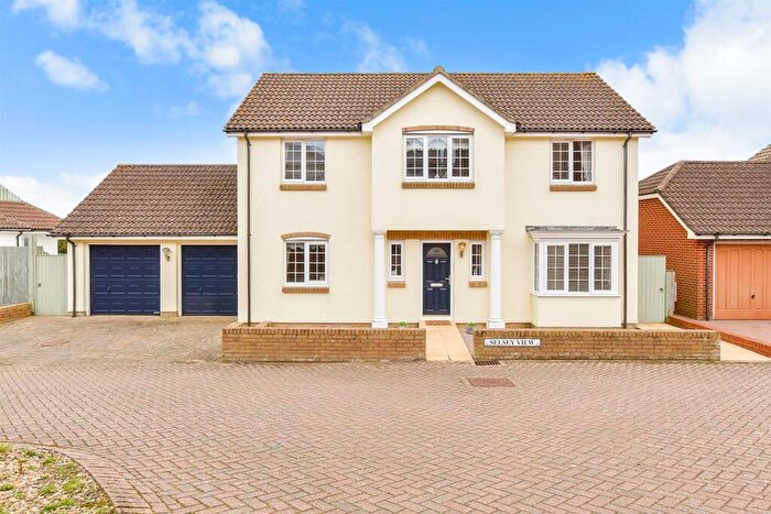 4 Bedroom Detached House For Sale In Northcliff Gardens, Shanklin, Isle Of Wight, PO37