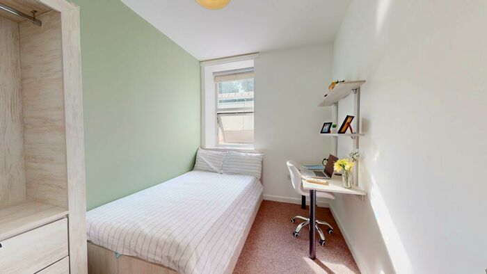 6 Bedroom Flat To Rent In The Globe, Barker Street, Shieldfield, NE2