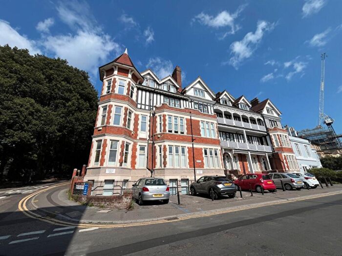 1 Bedroom Flat For Sale In Hinton Road, Bournemouth, BH1