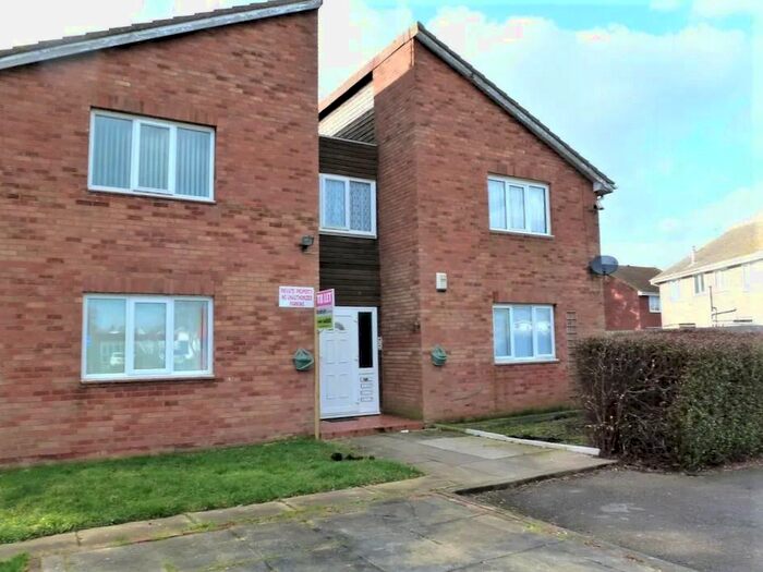 Studio To Rent In Plumtree Road, Thorngumbald HU12