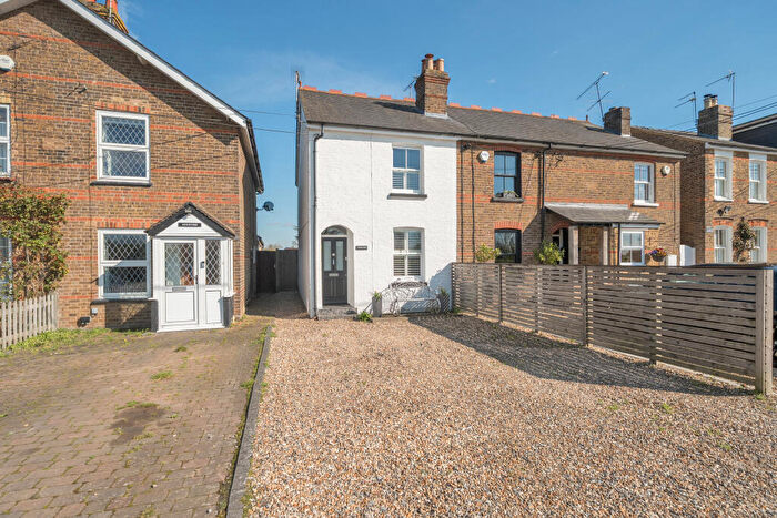 2 Bedroom End Of Terrace House For Sale In Marsh Lane, Taplow, Maidenhead, SL6