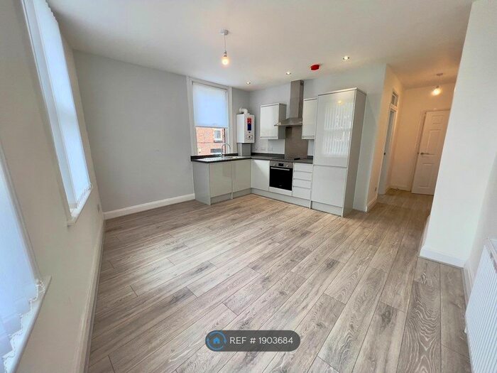 2 Bedroom Flat To Rent In Rossett Street, Liverpool, L6