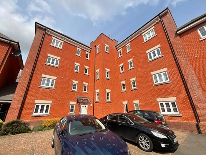2 Bedroom Apartment To Rent In Vitoria Mews, Colchester, CO2