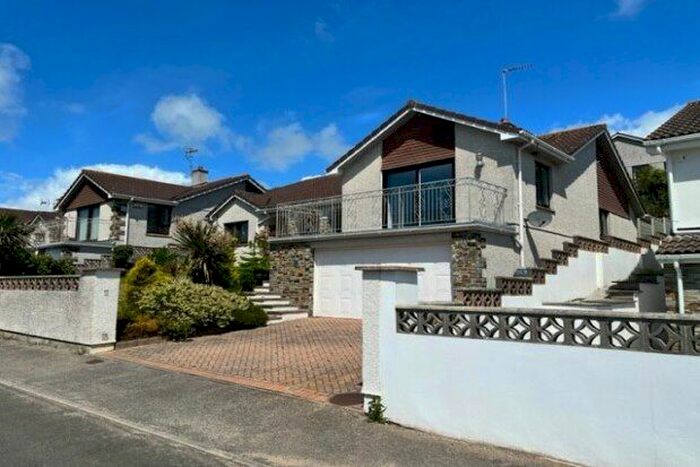 3 Bedroom Bungalow To Rent In Portmellon Park, St. Austell, PL26