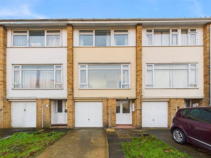 3 Bedroom Terraced House For Sale In Fairmile Gardens, Longford, Gloucester, Gloucestershire, GL2