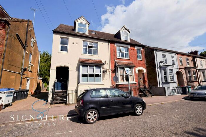 Studio To Rent In Derby Road, Watford, WD17