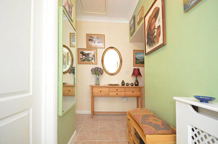 3 Bedroom Bungalow For Sale In London Road, Raunds, NN9
