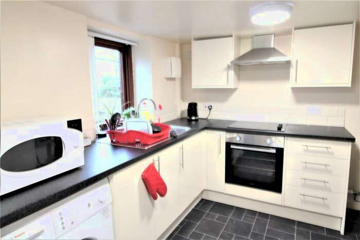2 Bedroom Private Hall To Rent In Bradshaw Street, Lancaster, LA1