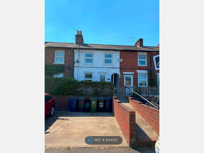 3 Bedroom Terraced House To Rent In Wycombe Lane, Wooburn Green, High Wycombe, HP10