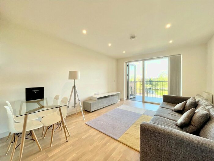 1 Bedroom Flat To Rent In Arber House, The Green Quarter, Greenleaf Walk, Southall, UB1