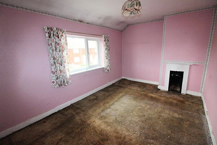 3 Bedroom End Of Terrace House For Sale In Pentland Avenue, Billingham, TS23