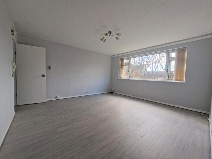 2 Bedroom Apartment To Rent In Park Avenue, Hockley, Birmingham, B18