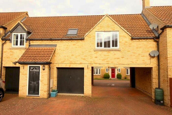 2 Bedroom Flat To Rent In Crawford Way, Oxley Park, Milton Keynes, MK4