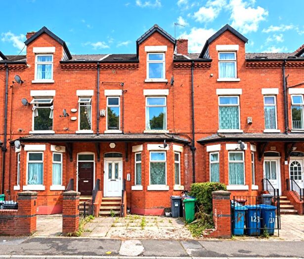 5 Bedroom Terraced House For Sale In Smedley Road, Manchester, M8