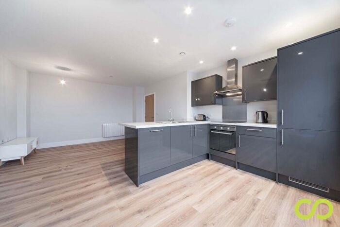 2 Bedroom Flat To Rent In Vista Tower, St George's Way, SG1