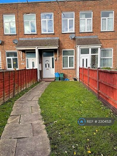 2 Bedroom Terraced House To Rent In Hamilton Court, Cheltenham, GL51