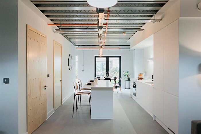 2 Bedroom Duplex To Rent In District Lofts, Climate Innovation District, LS9