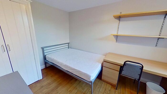 6 Bedroom House To Rent In Cycle Road (D), Lenton, Nottingham, Nottinghamshire, NG7