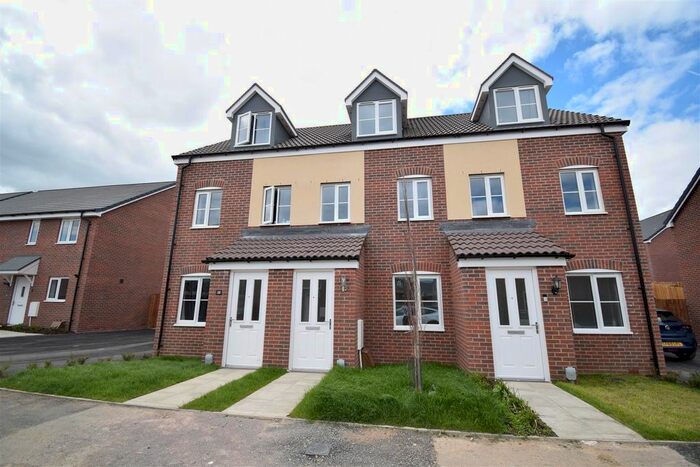 3 Bedroom Terraced House To Rent In Homeground Road, Tuffley, Gloucester, GL4