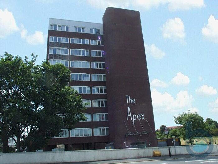 1 Bedroom Flat To Rent In Oundle Road, Peterborough, Cambridgeshire, PE2