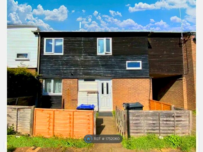 5 Bedroom Terraced House To Rent In Sidebrook Court, Northampton, NN3