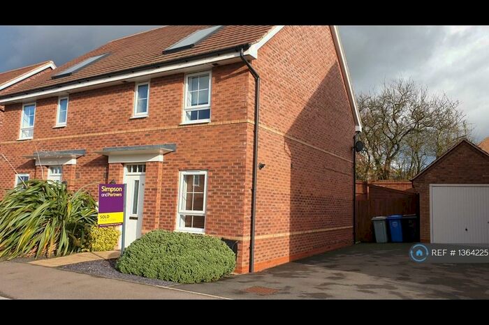 3 Bedroom Semi-Detached House To Rent In Donnington Road, Burton Latimer, Kettering, NN15