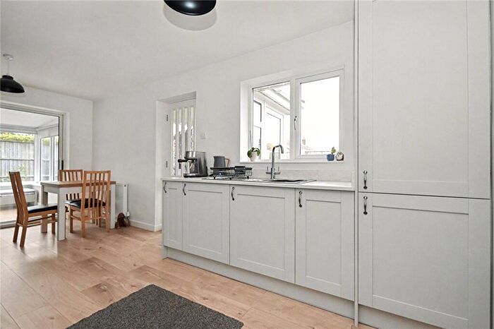 3 Bedroom Bungalow For Sale In Gibson Lane, Kippax, Leeds, West Yorkshire, LS25