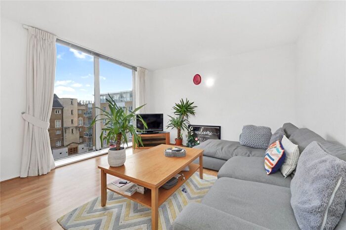 2 Bedroom Flat For Sale In Adriatic Building, Mosaic Development, E14
