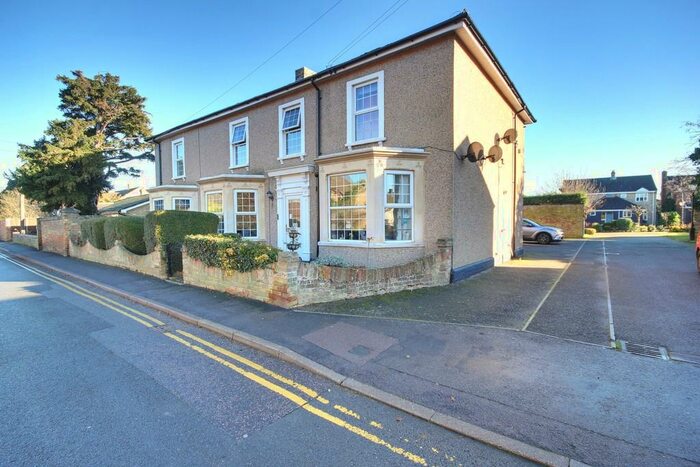 2 Bedroom Ground Flat To Rent In Church Street, Needingworth, PE27