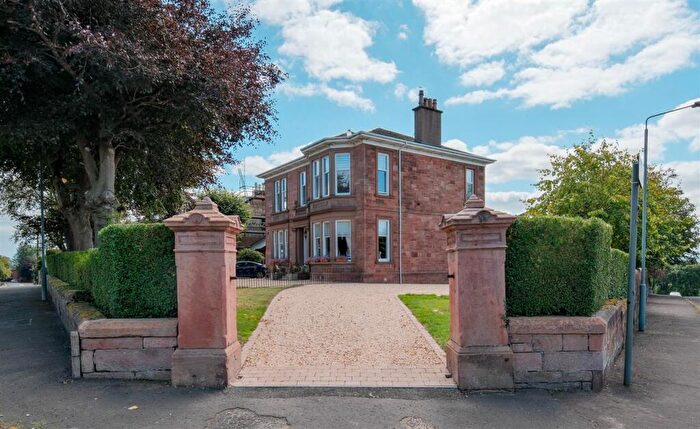 4 Bedroom Apartment To Rent In Lefroy Street, Coatbridge, ML5