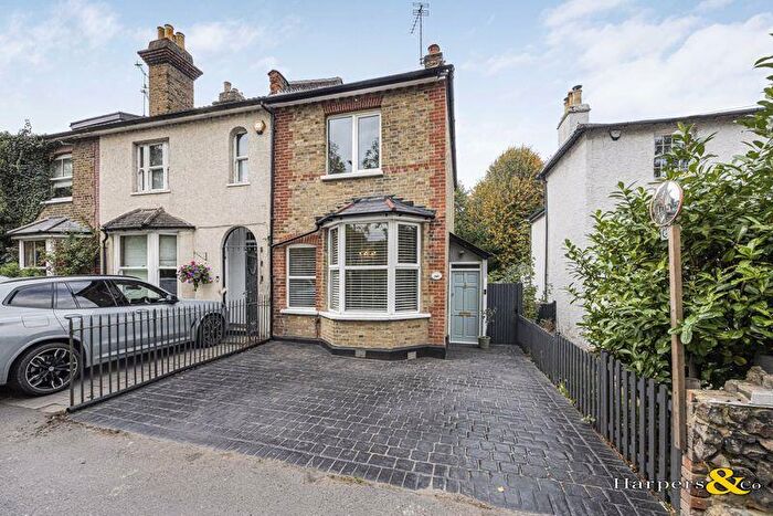 3 Bedroom Semi-Detached House To Rent In North Cray Road, Bexley, DA5