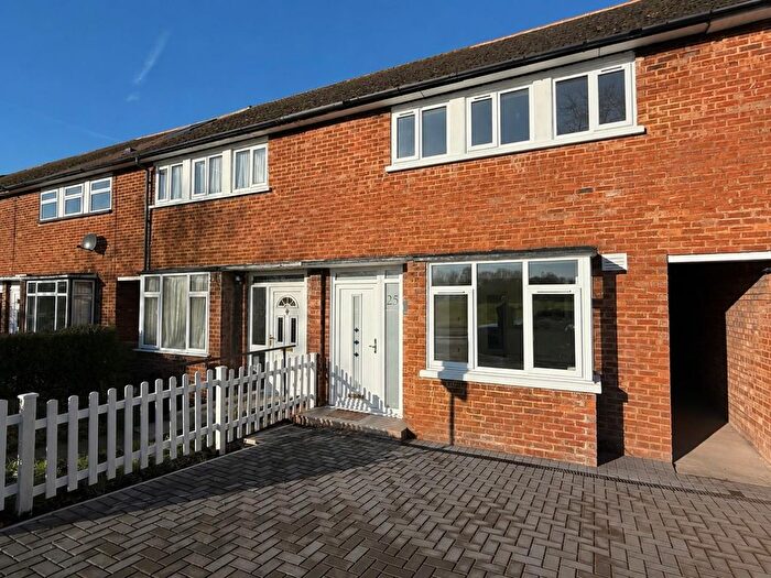3 Bedroom Terraced House To Rent In Allerton Road, Borehamwood, WD6