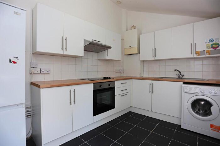 5 Bedroom House To Rent In Upper Lewes Road, Brighton, BN2