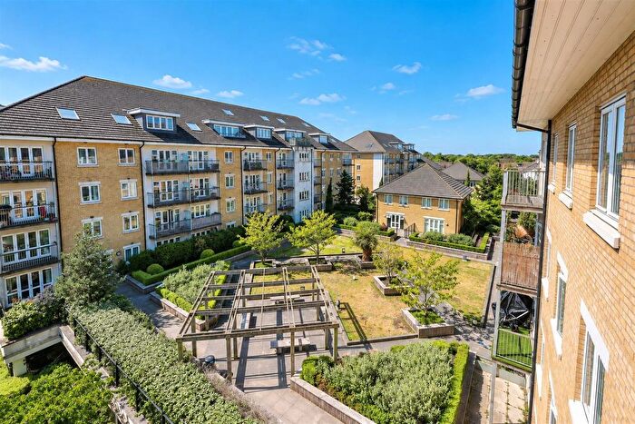 1 Bedroom Flat For Sale In Hurley House, West Drayton, UB7