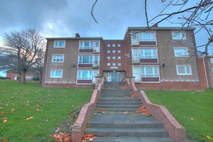 2 Bedroom Flat To Rent In Kellsway Court, Gateshead NE10