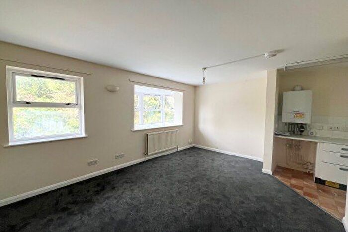 1 Bedroom Flat To Rent In Avenue Road, Penge, SE20