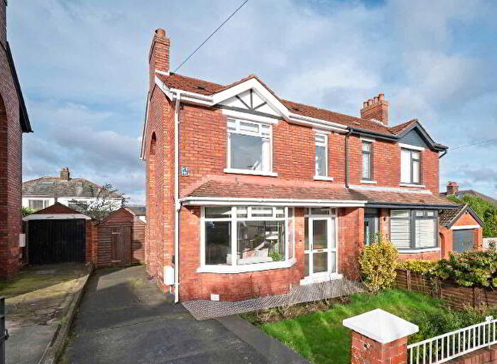 3 Bedroom Semi-Detached House For Sale In Clonaver Crescent North, Belfast, Belfast, BT4