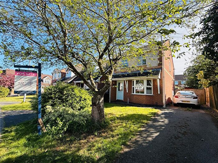3 Bedroom Link Detached House For Sale In Denstone Close, Ashby-De-La-Zouch, LE65