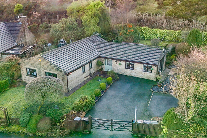 4 Bedroom Bungalow For Sale In Ogden Crescent, Denholme, Bradford, West Yorkshire, BD13