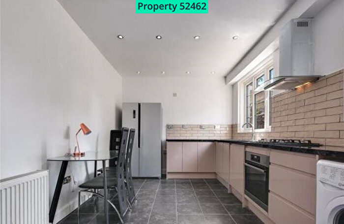 4 Bedroom Terraced House To Rent In Donoghue Cottages, Galsworthy Avenue, London, E14