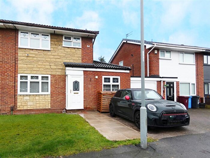 3 Bedroom Semi Detached House For Sale In Bardley Crescent, Tarbock Green, Liverpool, L35