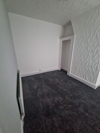 3 Bedroom Terraced House To Rent In Ashley Lane, Manchester, M9