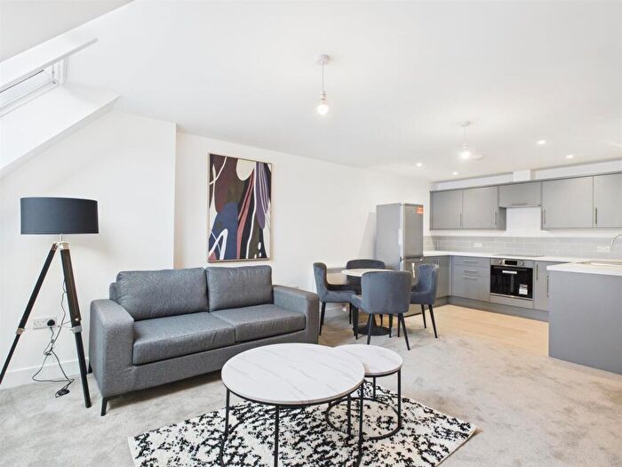 1 Bedroom Apartment For Sale In Dog Lane, Bewdley, Worcestershire, DY12