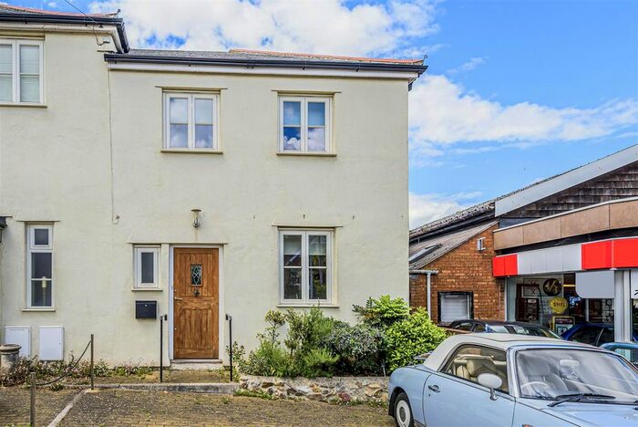 2 Bedroom End Of Terrace House For Sale In Staplehay, Trull, Taunton, TA3