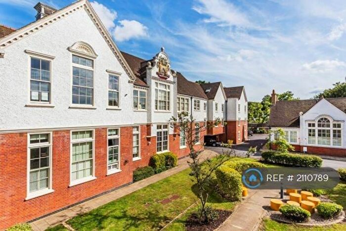 1 Bedroom Flat To Rent In Eton House, Redhill, RH1