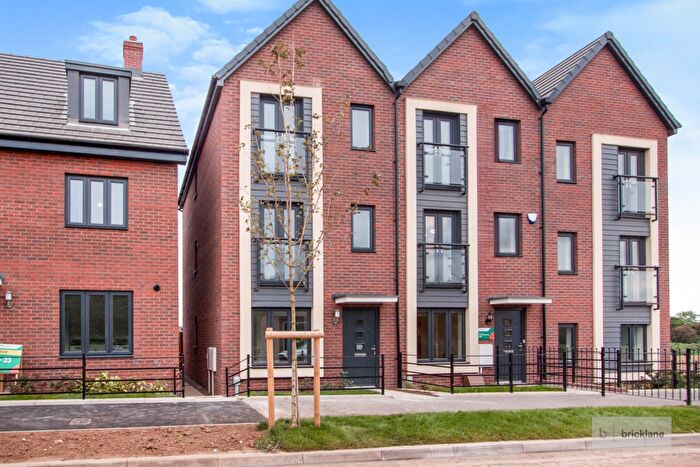 3 Bedroom House To Rent In Gainsborough Avenue, Bristol, BS10