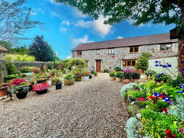4 Bedroom Semi-Detached House For Sale In Redhill, Bristol, BS40