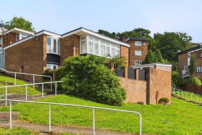 3 Bedroom Terraced House For Sale In Spotswood Close, Gleadless Valley., S14