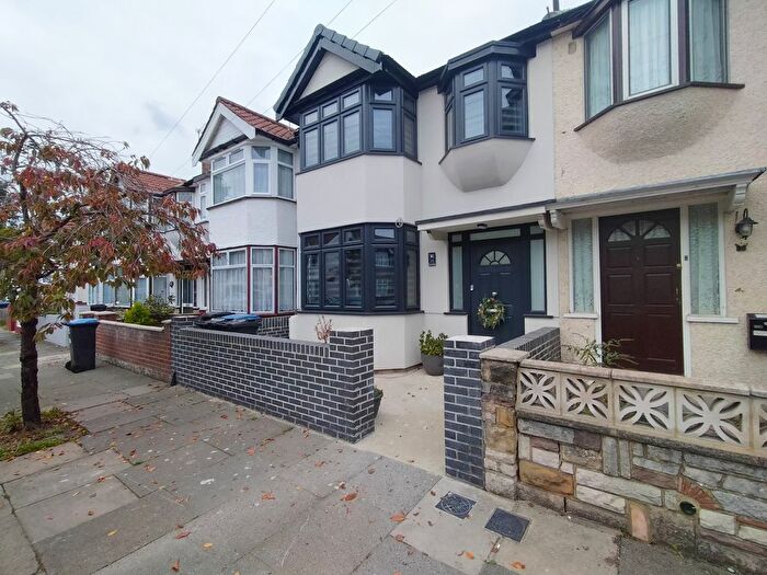 3 Bedroom Property To Rent In Elstree Gardens, Edmonton, N9