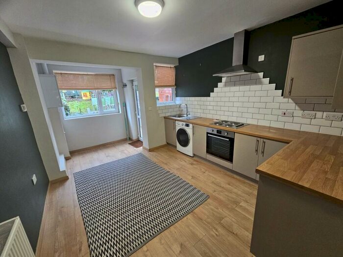 3 Bedroom House To Rent In Blythe Street, Wombwell, S73